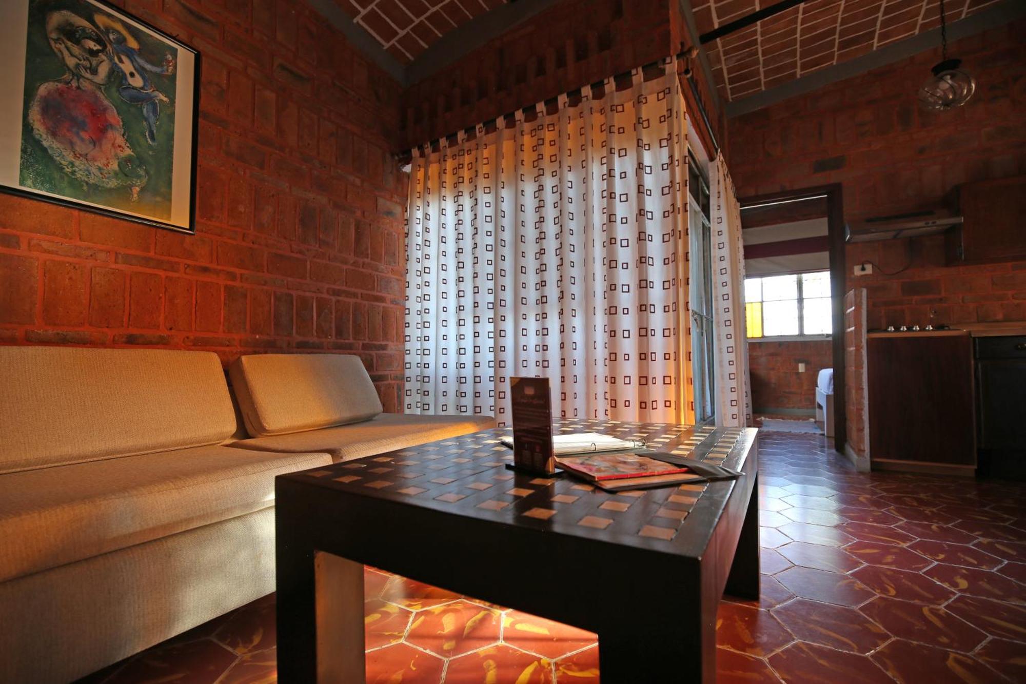 Mama Chuy Hotel & Villas San Juan Cosalá Exterior photo
