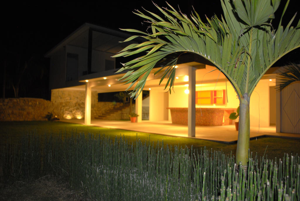 Mama Chuy Hotel & Villas San Juan Cosalá Exterior photo